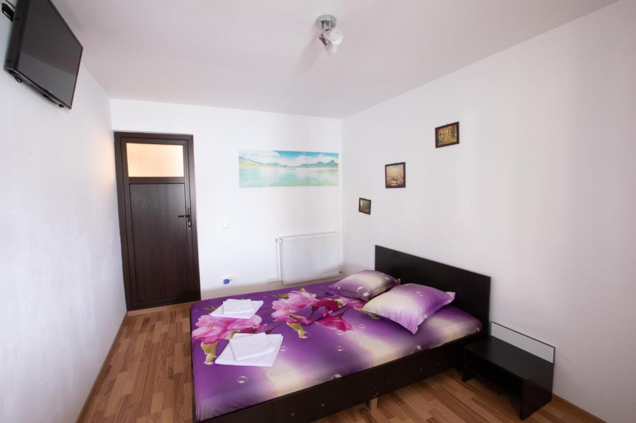 Casa Camelia Hotel Dunatölgyes Kültér fotó
